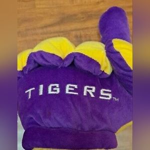 LSU PLUSH FINGER GLOVE